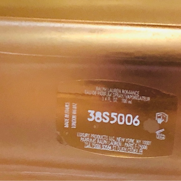 3.4oz Beyond Romance by Ralph Lauren Eau de Parfum. - Picture 2 of 3